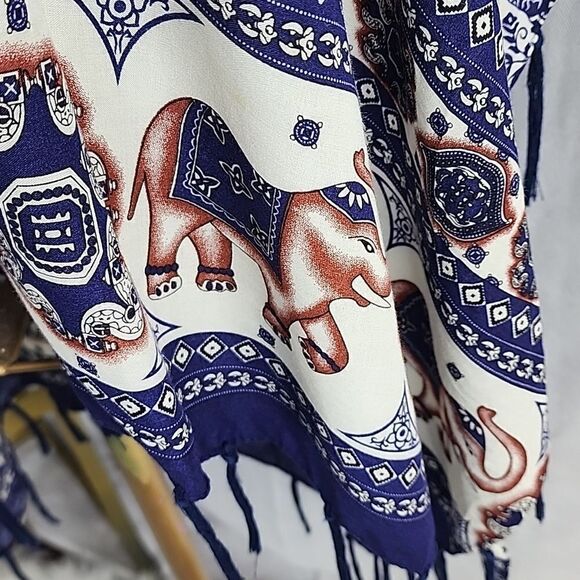 Fringed Elephant Kimono Wrap - Picture 4 of 9